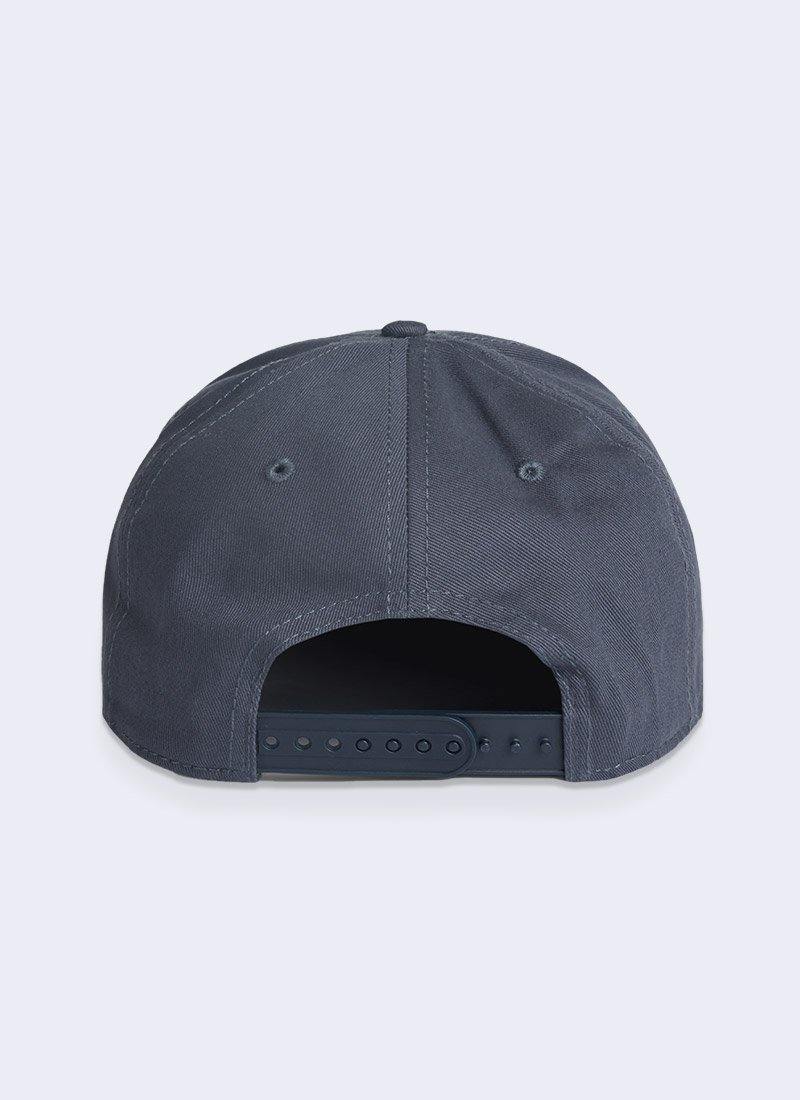 Low store profile snapback